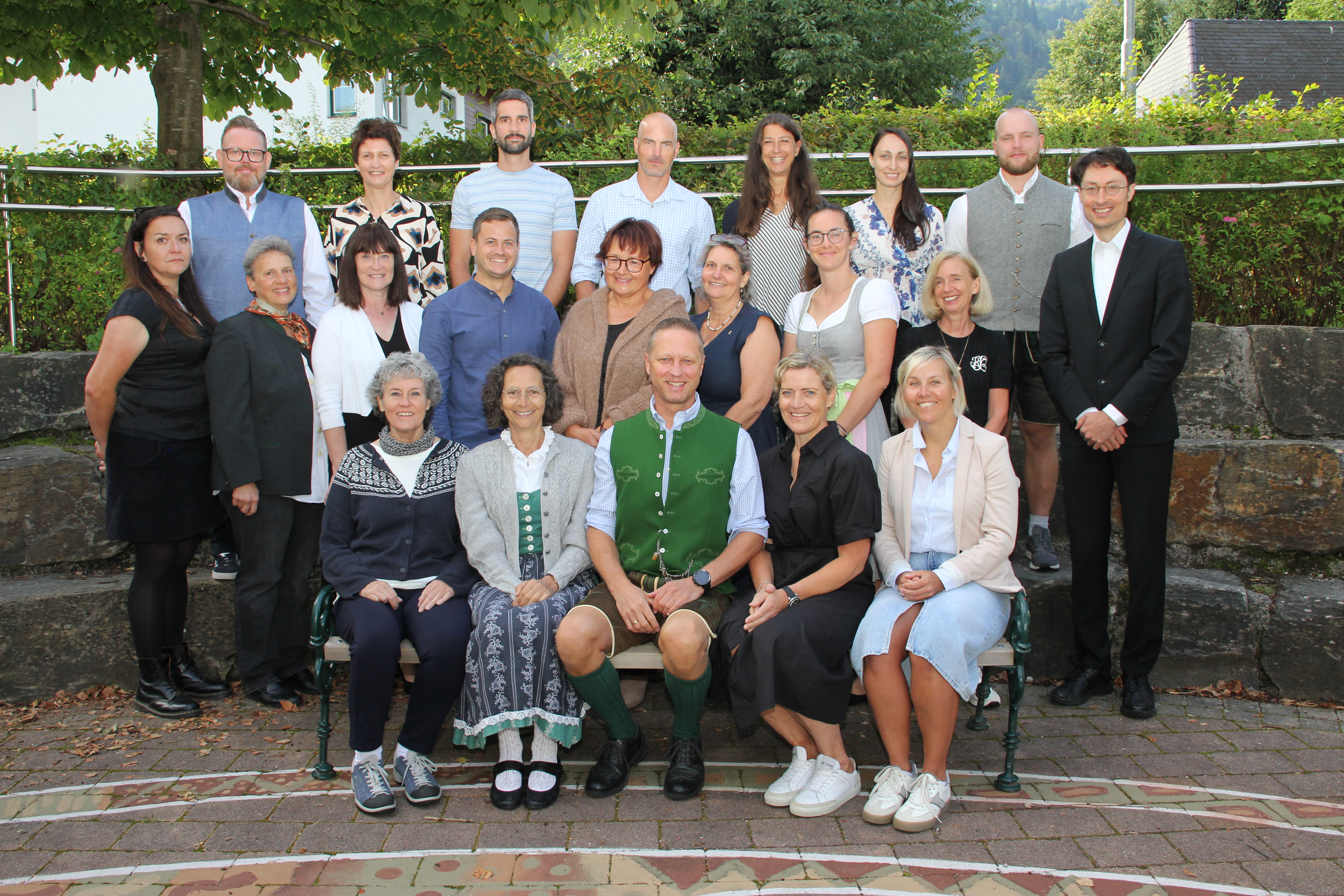 Lehrkörper MS EJ Lehrkörper MS EJ